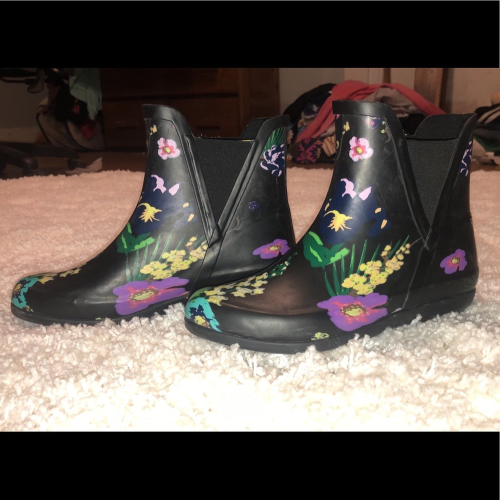 3/$15 Henry Ferrera MAC Floral Rain Boots Sz 6